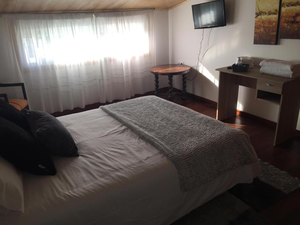 Casa Compartida Hotel Виго Екстериор снимка